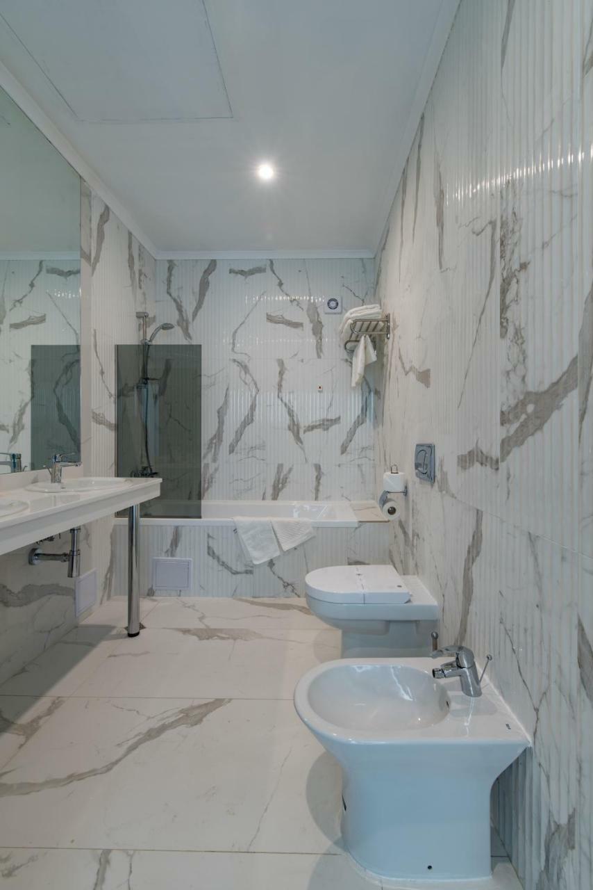 Hotel Perla Beach Luxury Πριμόρσκο Εξωτερικό φωτογραφία