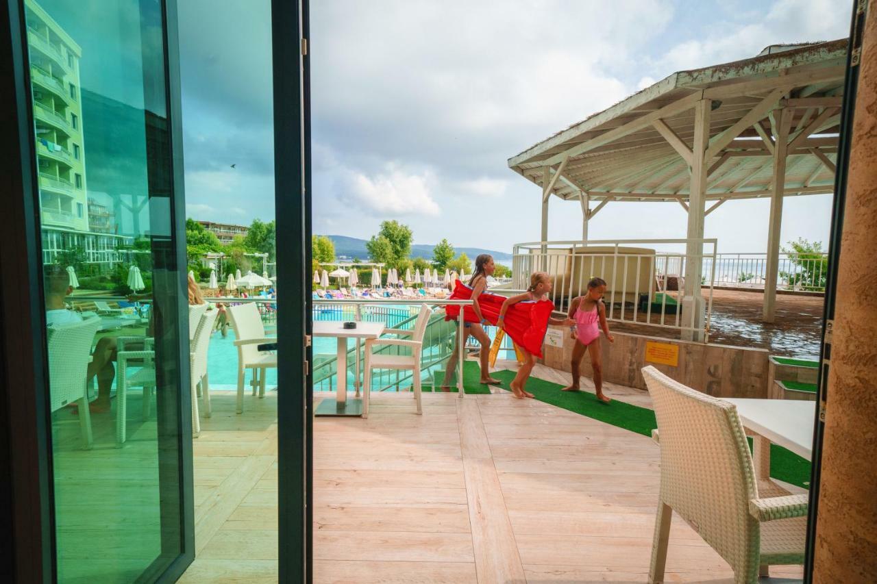 Hotel Perla Beach Luxury Πριμόρσκο Εξωτερικό φωτογραφία